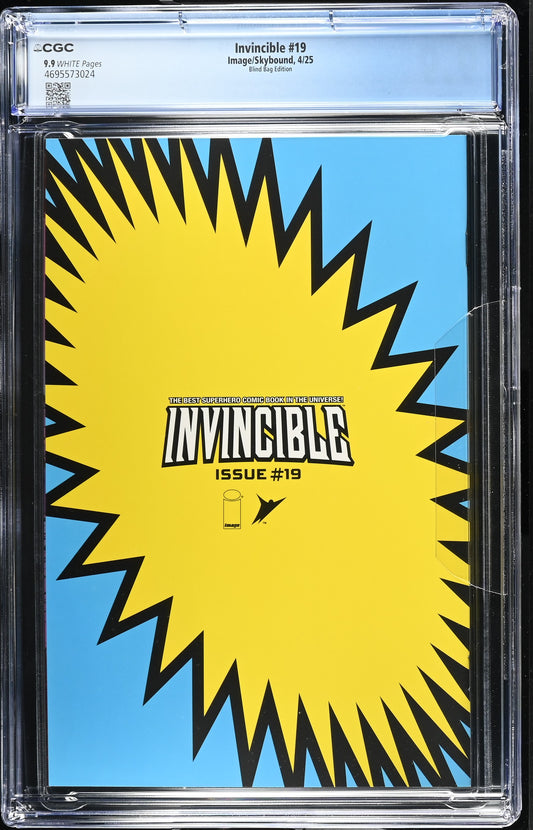 Invincible #19 CGC 9.9 (2025) Battle Beast Blind Bag Foil Edition ~ Image Comics